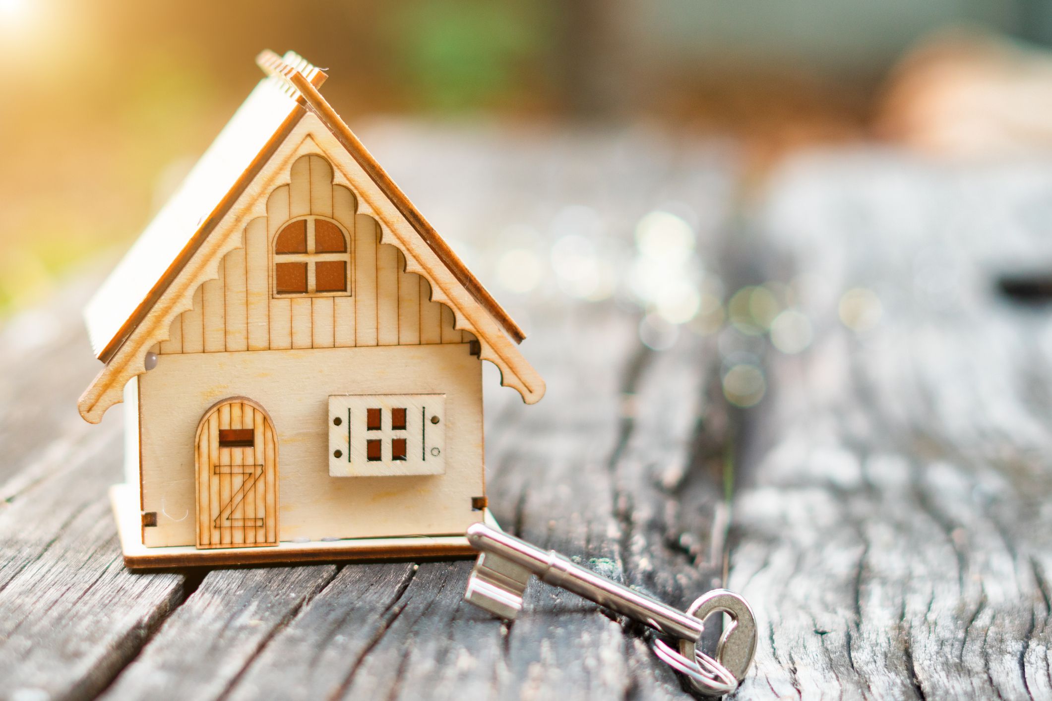 Renee Whittemore Helps You Navigate interest rates today Easily